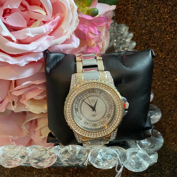 Other - NEW silver & gold big face hip hop watch